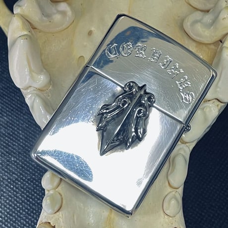 Tail logo ZIPPO