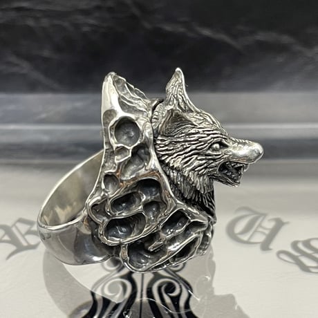 wolf  ring