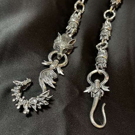 wolf&lotus snake Walletchain