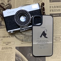 トランキライザーオブマチルド　ミラーiPhoneケース