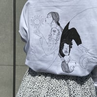 どっちもホントでどっちも私じゃないロンT