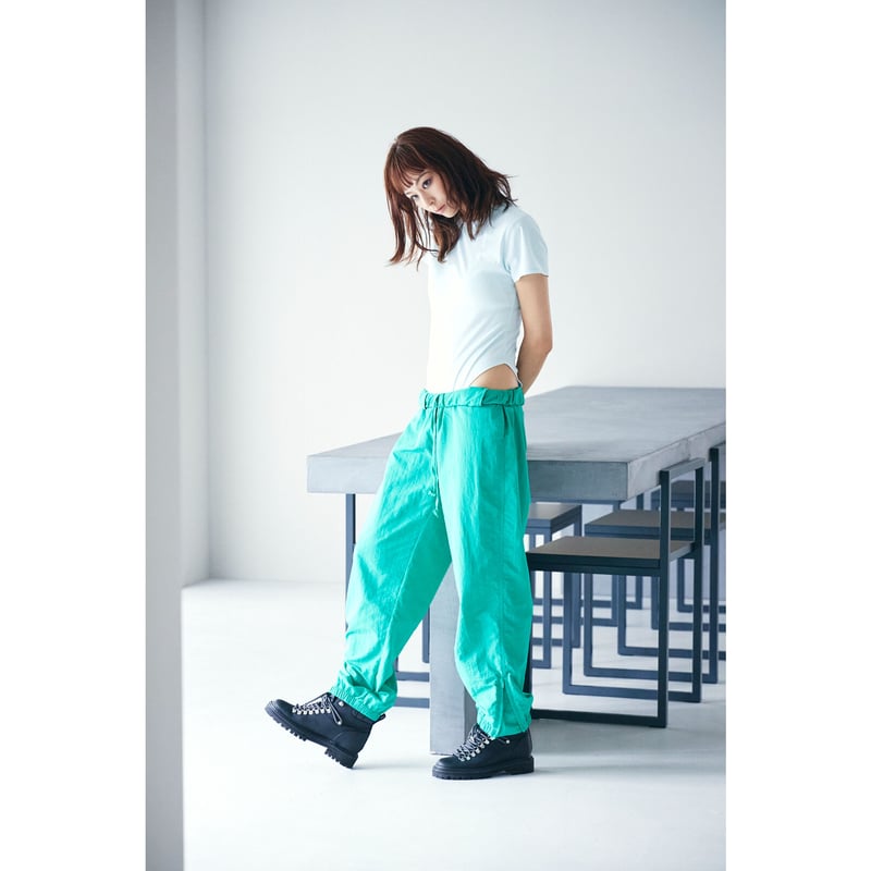 TW 亘つぐみ Unisex Nylon Pants ネイビー ナイロンパンツ - パンツ