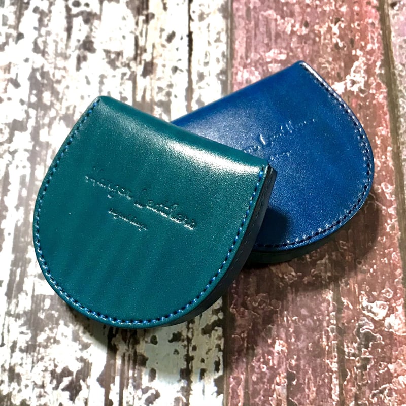 馬蹄型 コインケース くすみブルー 美品 馬蹄型 コインケース くすみブルー 美品