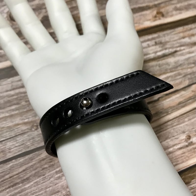 レザーブレスレット LEATHER BRACELET ( サドルレザー 箔押し レザーブレスレット LEATHER BRACELET ( サドルレザー 箔押し