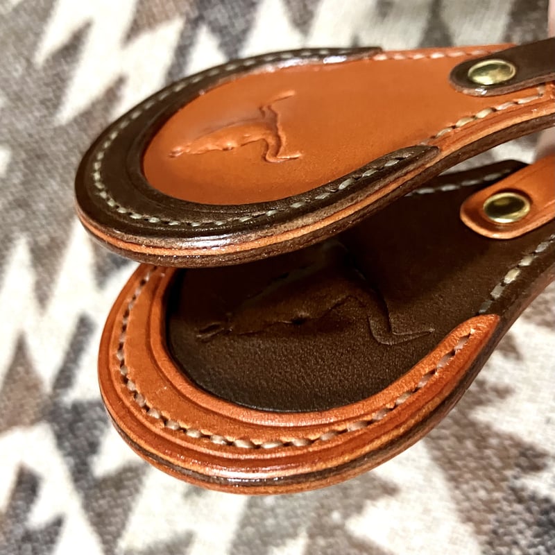 レザーキーホルダー Leather Key Holder Key Chain ( 馬蹄型デザ レザーキーホルダー Leather Key Holder Key Chain ( 馬蹄型デザ