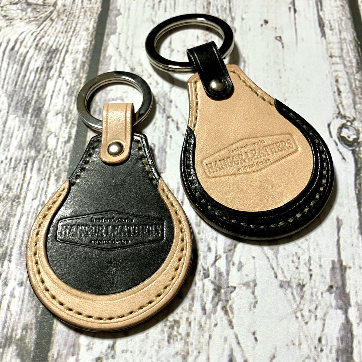 レザーキーホルダー Leather Key Holder Key Chain ( 馬蹄型デザ