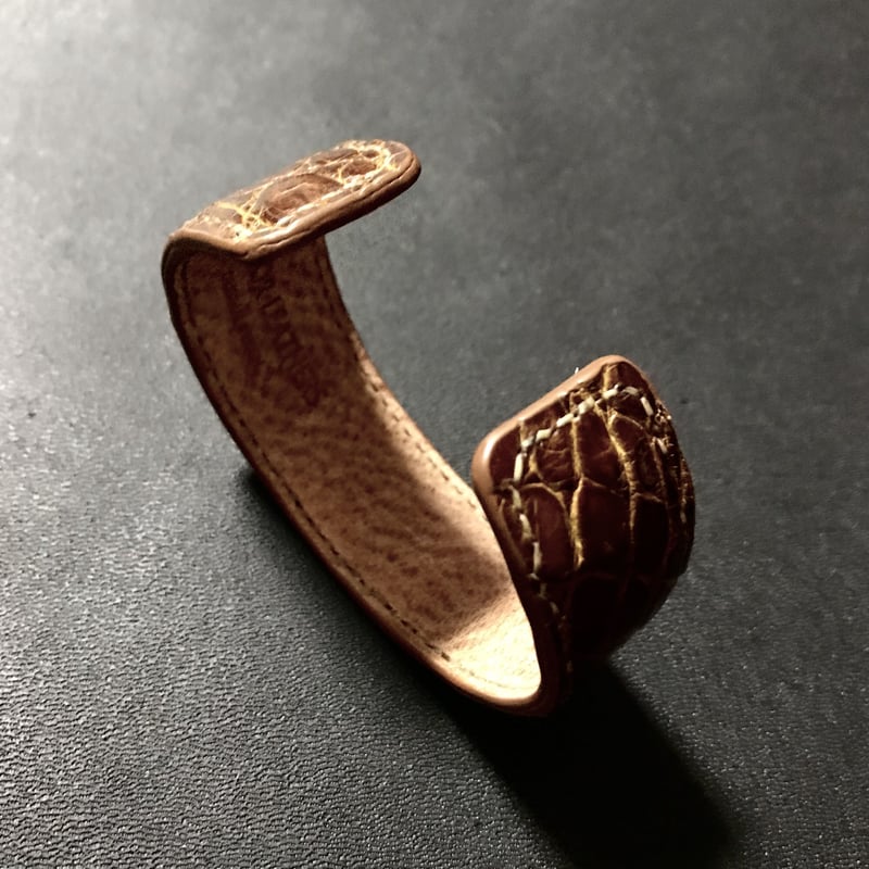 ☆ レザー バングル leather 9miles snake ☆ レザー バングル leather 9miles snake - メルカリ