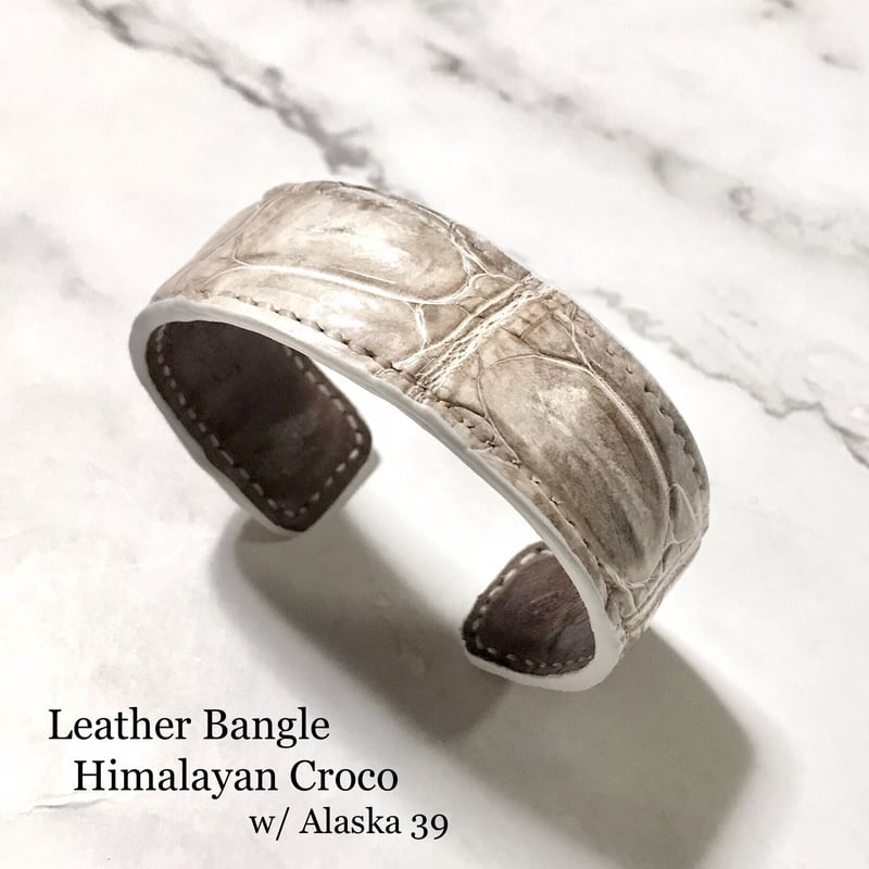レザーバングル Leather Bangle ( ヒマラヤクロコ himalayan Croc