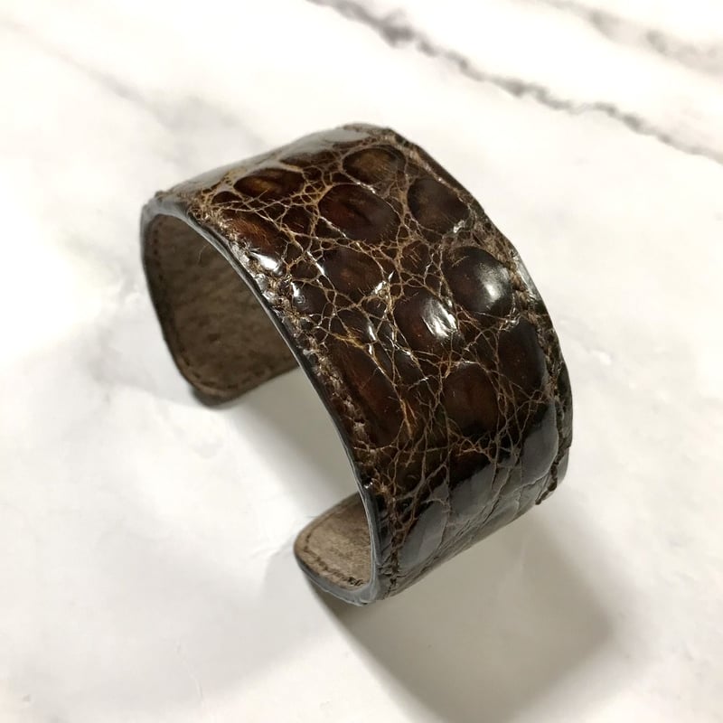 レザーバングル Leather Bangle ミディアム ( カイマンワニ Dark Brow