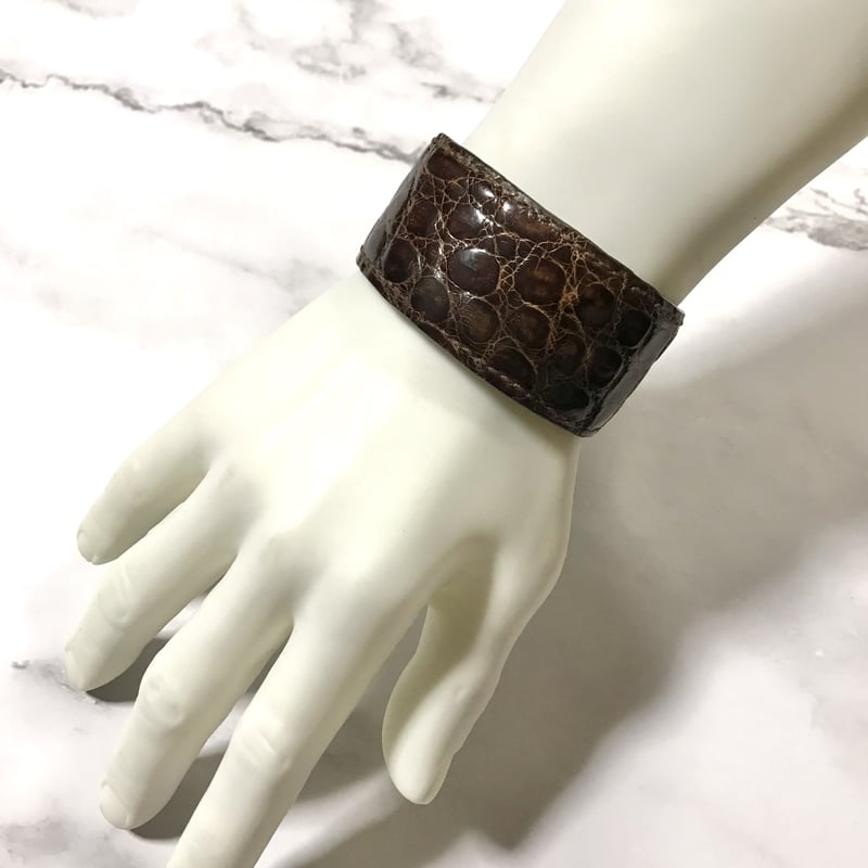 レザーバングル Leather Bangle ミディアム ( カイマンワニ Dark Brow