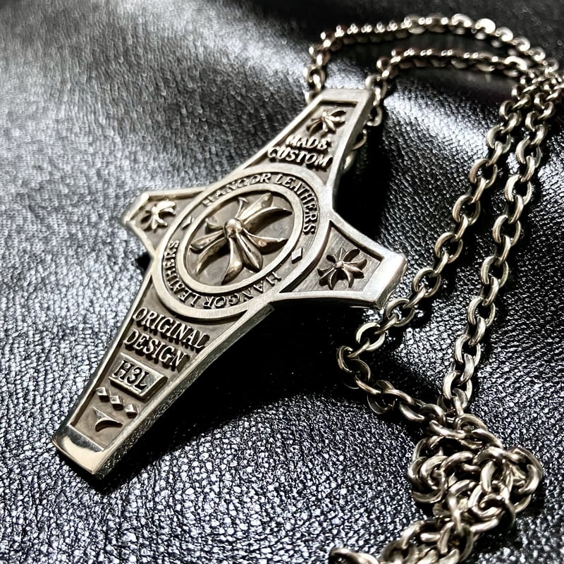 3リリー 変形 クロスペンダント CROSS PENDANT ( シルバー925 3リリー 変形 クロスペンダント CROSS PENDANT ( シルバー925