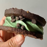 ダブルチョコミントアイスサンド