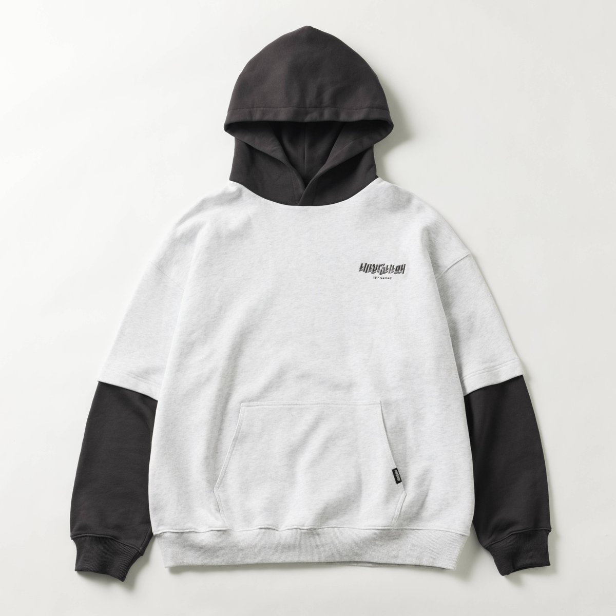 lil' valley】BASIC EMBROIDERED HOODIE | Tani Yu