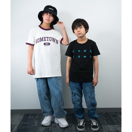 カレッジロゴ Tシャツ