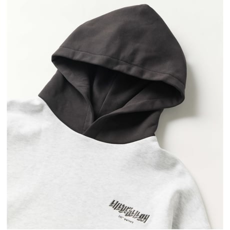 【lil' valley】BASIC EMBROIDERED HOODIE