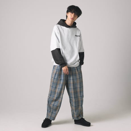 【lil' valley】BASIC EMBROIDERED HOODIE