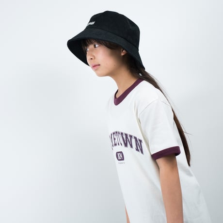 カレッジロゴ Tシャツ