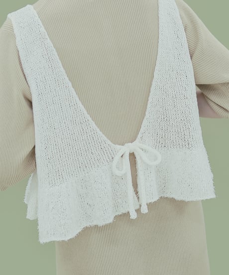 エッジペプラムニットのkit