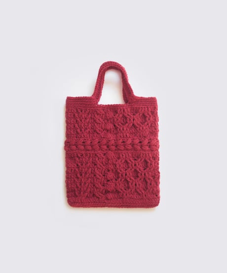 brooklyn w で編むアラン模様のバッグ（単色使い)のkit