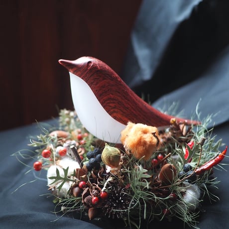 Bird Lamp Wreath