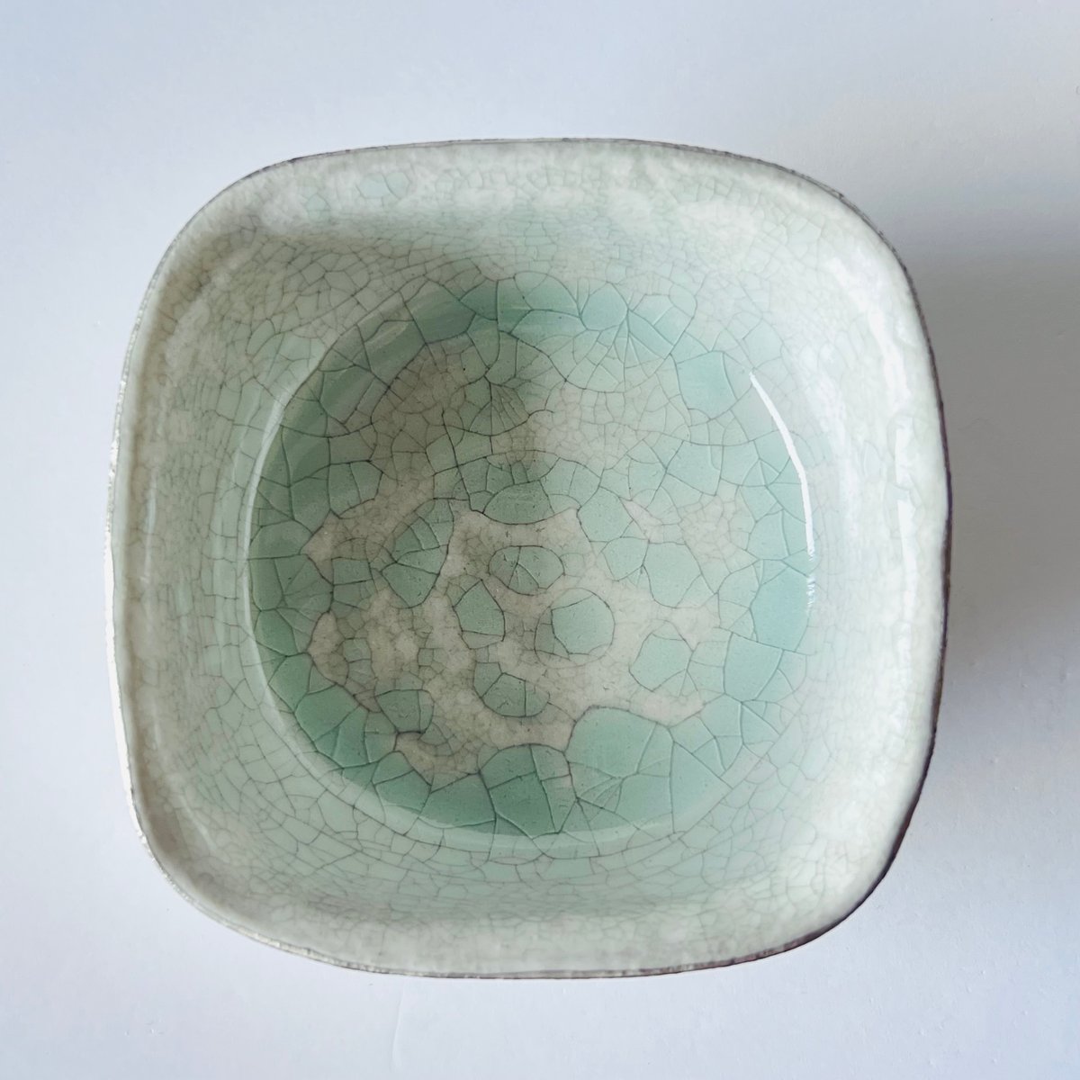 TN−112 谷井直人 銀彩ビードロ四方皿 Naoto Tanii Silver Glaze