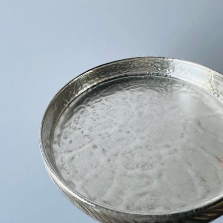 TN−69 谷井直人　銀彩しのぎリム皿　Naoto Tanii – Silver-Glazed Shinogi Rim Plate