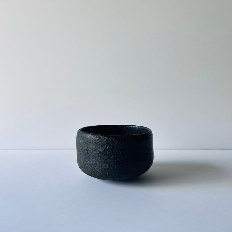 T−26 辻村史朗 引出黒茶碗 共箱付 | GARAGE MADE T−26 辻村史朗 引出黒茶碗 共箱付 | GARAGE MADE
