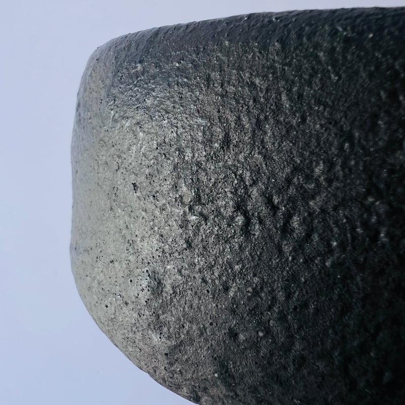 T−26 辻村史朗 引出黒茶碗 共箱付 | GARAGE MADE