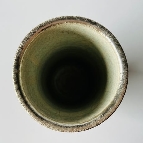 TN−27 谷井直人　銀彩経筒形花入れ　ビードロしのぎ　TN-27 Naoto Tanii, Silver-colored cylindrical flower vase, Vidro Shinogi