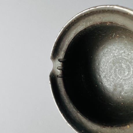 TNー42 谷井直人　銀彩まだら絞り出し急須　Naoto Tanii: Silver glaze mottled squeezed teapot