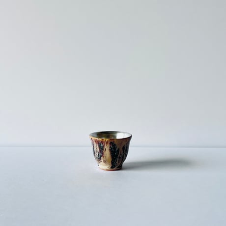TN−127 谷井直人　銀彩黒流杯 Naoto Tanii Silver Glaze Black Flow Guinomi