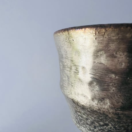 TN−18 谷井直人　銀彩カップ&ソーサー　Naoto Tanii Silver-glazed cup and saucer