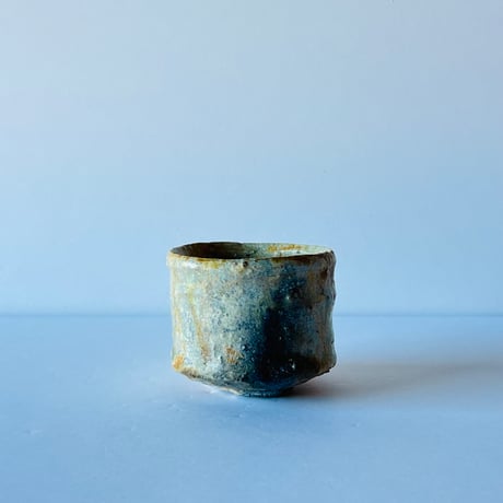 Fー21 古谷和也　信楽ぐい呑　共箱有　Kazuya Furutani Shigaraki Guinomi with Tomobako