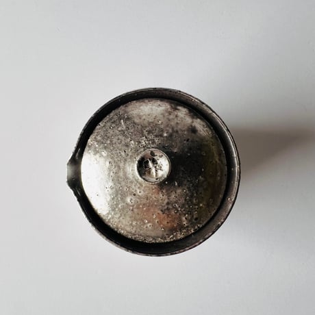 TNー42 谷井直人　銀彩まだら絞り出し急須　Naoto Tanii: Silver glaze mottled squeezed teapot
