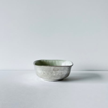 TN−112 谷井直人　銀彩ビードロ四方皿 Naoto Tanii Silver Glaze Bidoro Square Plate