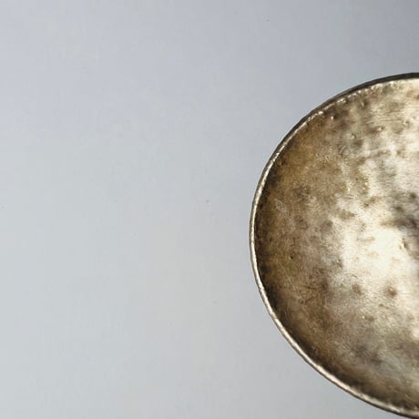TN−11 谷井直人　銀彩豆皿　TN-11 Naoto Tanii, Silver-colored small plate
