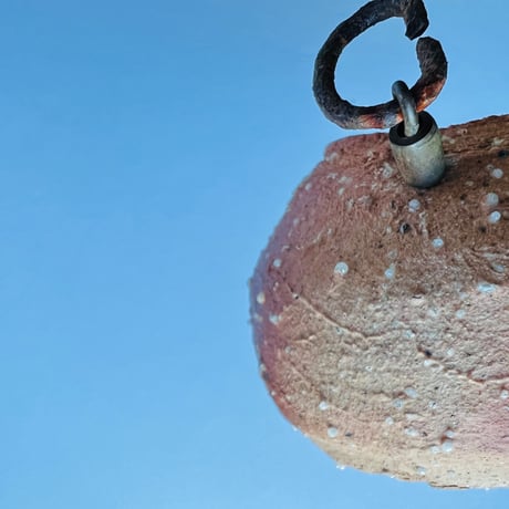Tｰ54 辻村史朗　信楽蹲掛花入　共箱有　Shiro Tsujimura Shigaraki Uzukumaru hanging vase