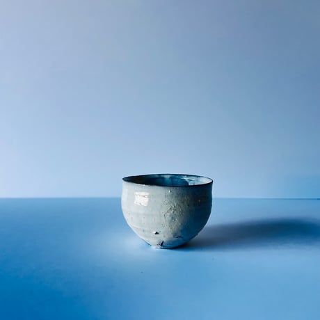Tー80 辻村史朗　粉吹ワインカップ　共箱有　Shiro Tsujimura “Kohiki Wine Cup” (White Slip-Coated Cup)