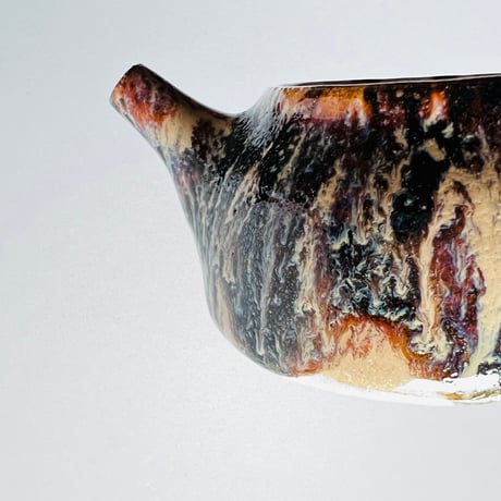 TNー48 谷井直人　銀彩黒流ポット　Naoto Tanii Silver-glazed Black Flow Pot