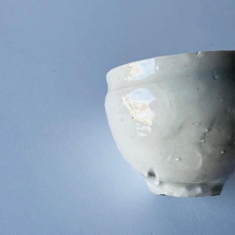 Tー91 辻村史朗　磁土ぐい呑　共箱有　Shiro Tsujimura Porcelain clay sake cup