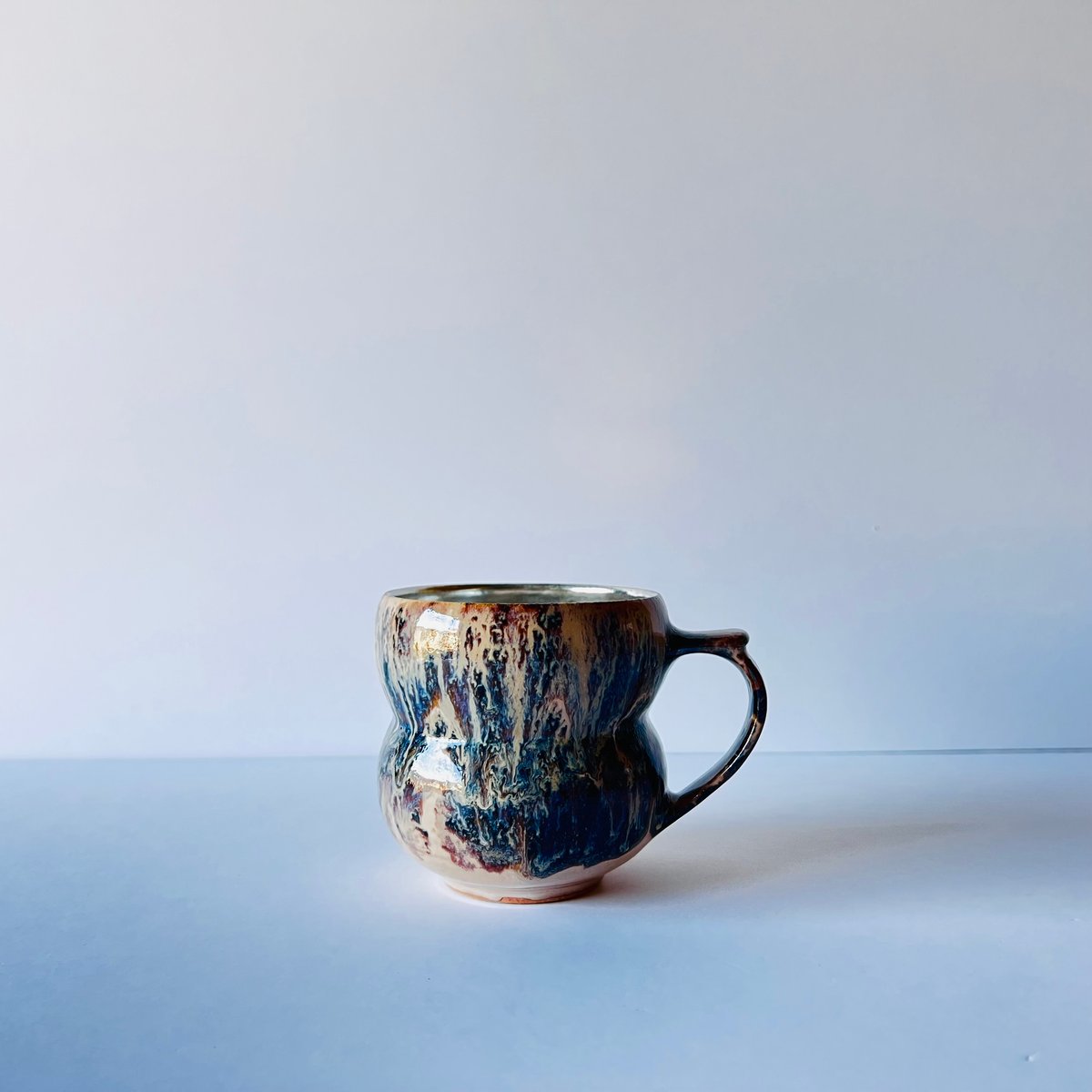 TNｰ85 谷井直人 銀彩黒流マグカップ Silver-Glazed Black Drip M