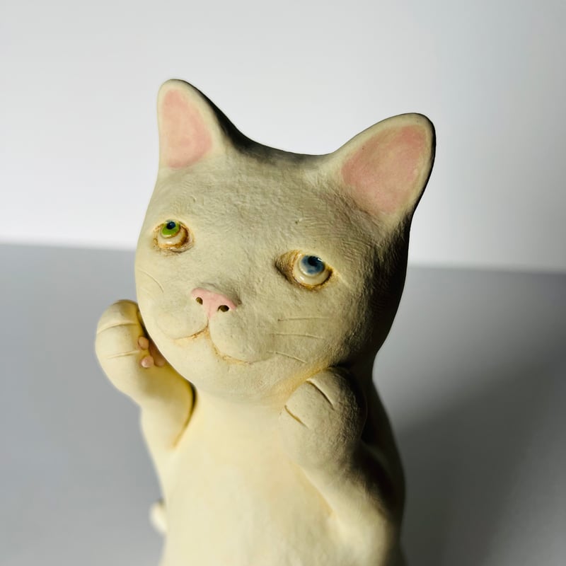 KMー2 鍵谷雅美 悩める猫 Masami Kagiya Odd-Eyed White