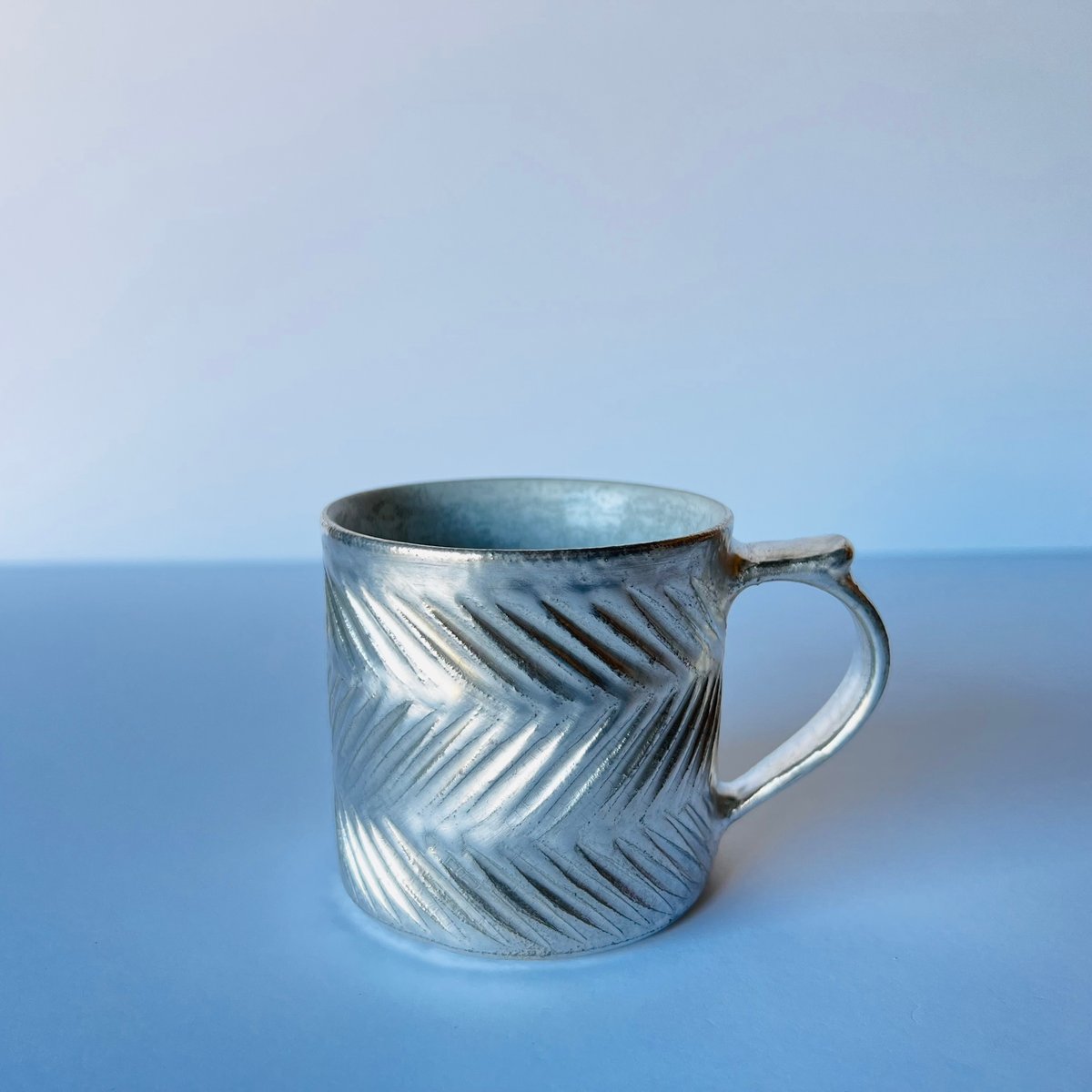 TNｰ88 谷井直人 銀彩しのぎビードロマグカップ Silver-Glazed Shinogi