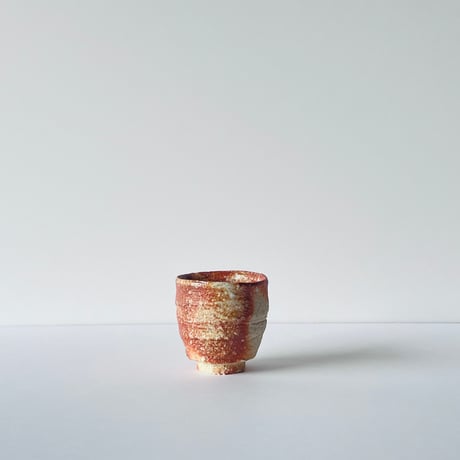 F−7 古谷和也　信楽ぐい呑　共箱付　Kazuya Furutani – Shigaraki Guinomi with Tomobako (Original Wooden Box)