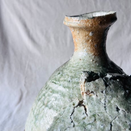 T−114　辻村史朗　伊賀花入　共箱付　Shiro Tsujimura Iga Flower Vase