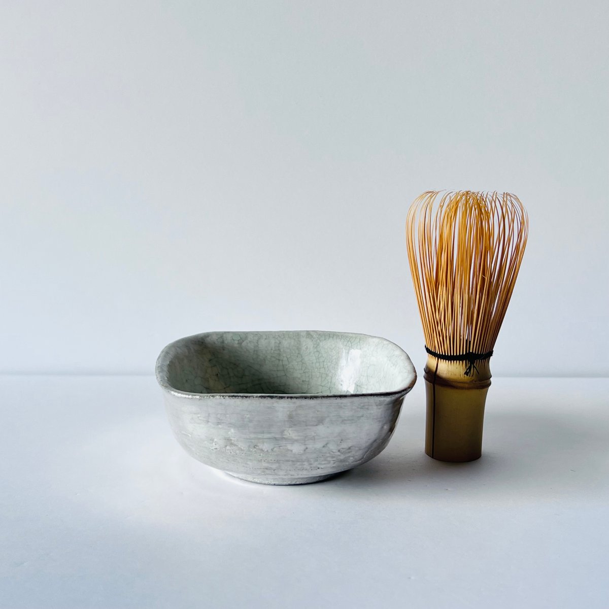 TN−112 谷井直人 銀彩ビードロ四方皿 Naoto Tanii Silver Glaze