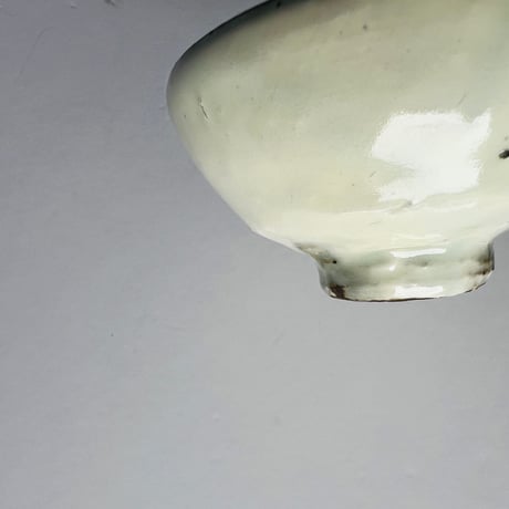 Tー48 辻村史朗　粉引きぐい呑　共箱付き　Shiro Tsujimura, Kohiki Sake Cup, with box