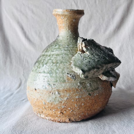 T−114　辻村史朗　伊賀花入　共箱付　Shiro Tsujimura Iga Flower Vase