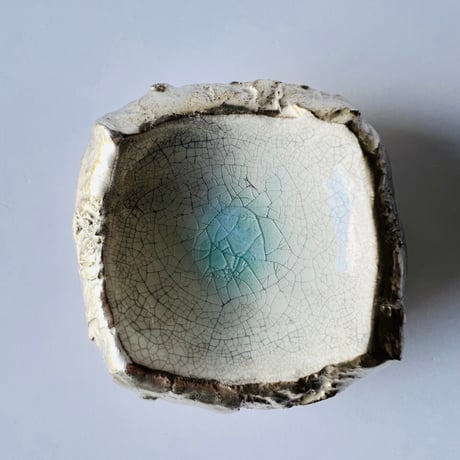 TN−33 谷井直人　銀彩ビードロ四方皿　TN-33 Naoto Tanii, Silver-glazed Vidro square plate