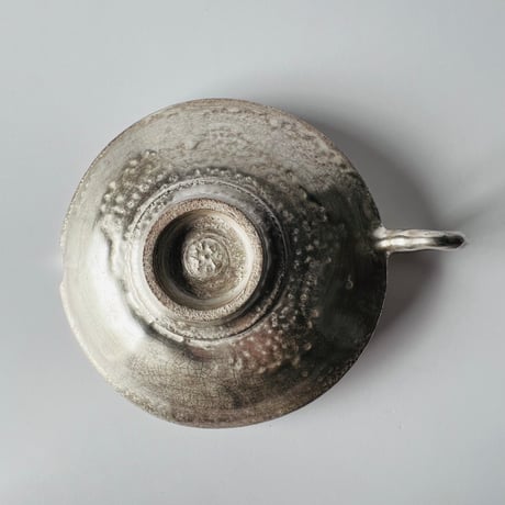TN−20 谷井直人　銀彩持手皿　Naoto Tanii, Silver-colored handle plate